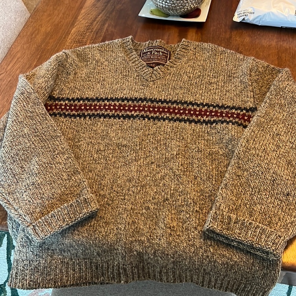 Vintage 100% wool Abercrombie and fitch sweater